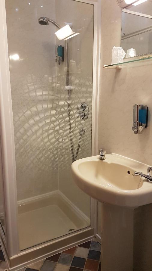Valdene Hotel Blackpool Eksteriør billede