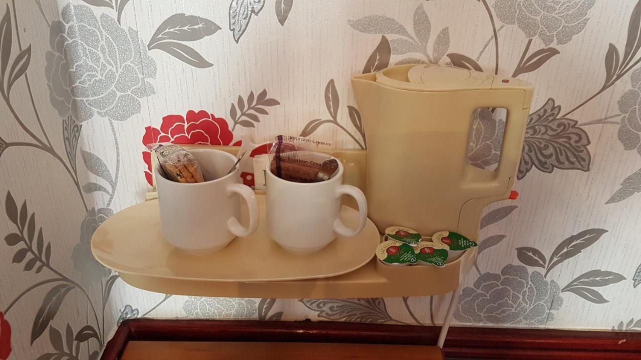 Valdene Hotel Blackpool Eksteriør billede