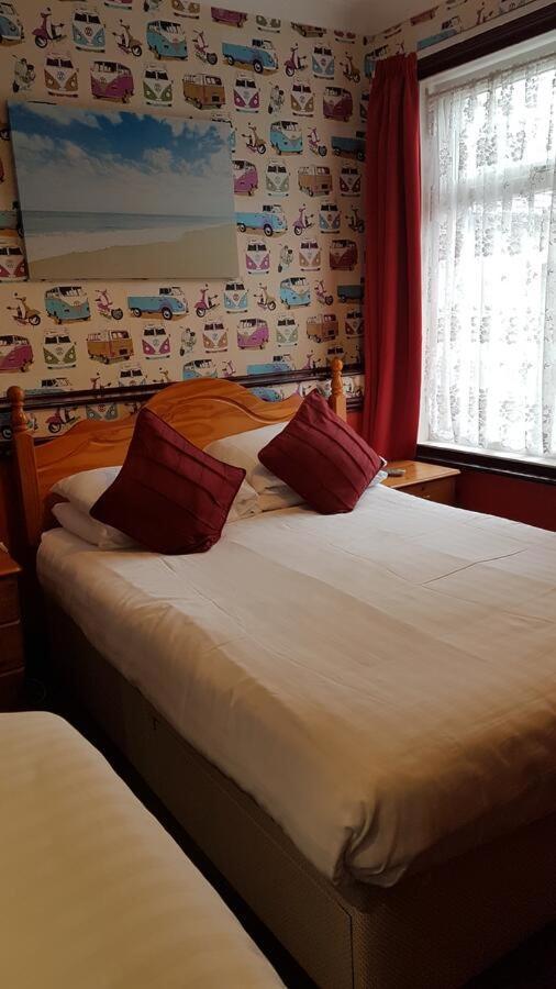 Valdene Hotel Blackpool Eksteriør billede